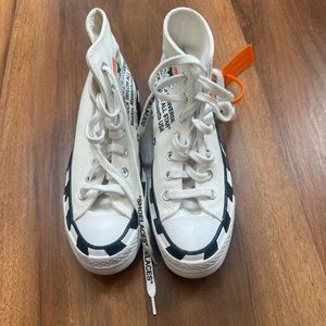 Off white converse size women’s 5